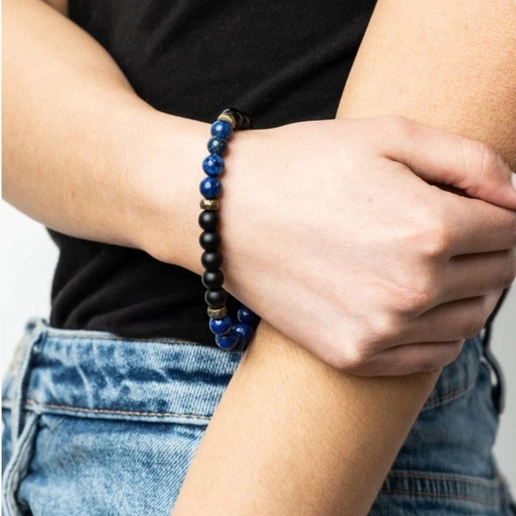 Petrified Powerhouse Bracelet Paparazzi - Picture 1 of 2